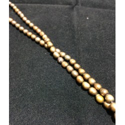 Perla ovalada color dorada, 4mm