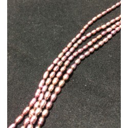 Perla ovalada color burdeo, 2mm